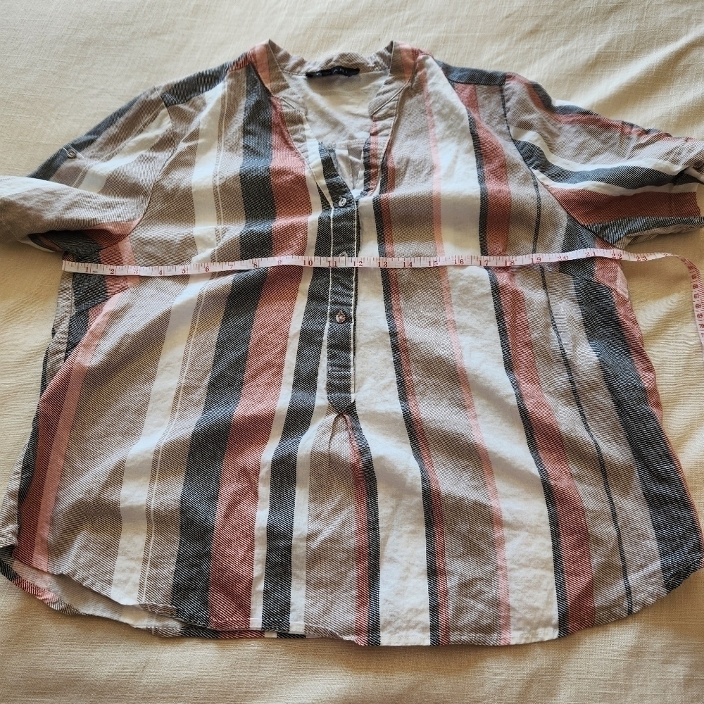 Tahari linen blend striped pop over Women's size 1X - Picture 6 of 9